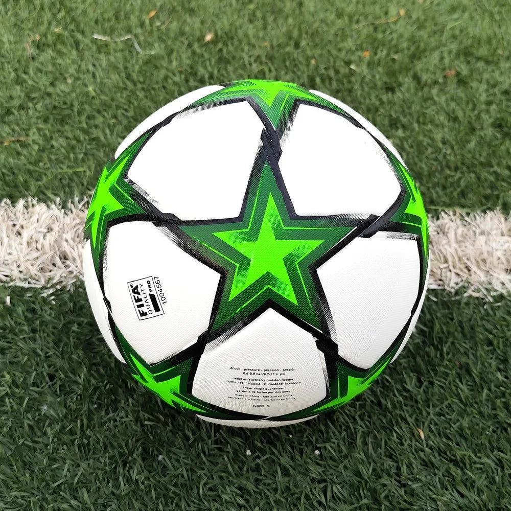 Soccer Balls Official Size 5  Seamless high quality