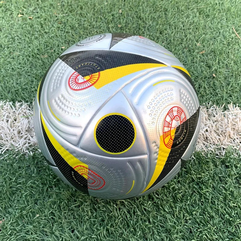 Soccer Balls Official Size 5  Seamless high quality